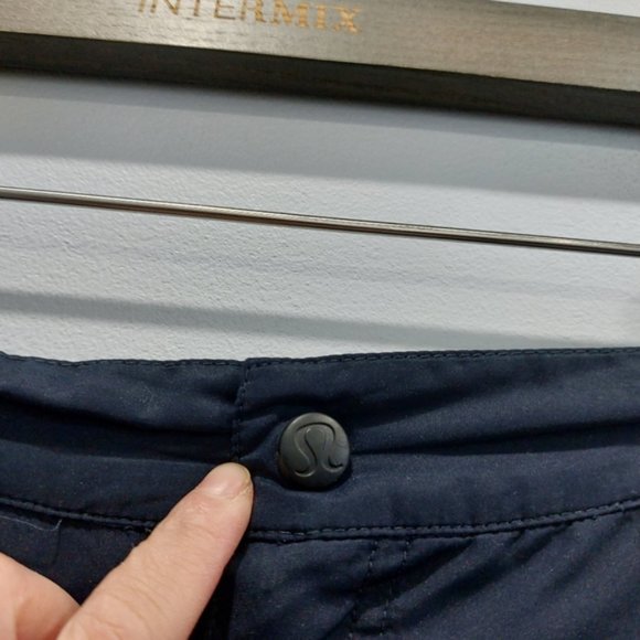 Lululemon Men's Navy Blue Track Pants Size Large Mesh - Picture 6 of 9